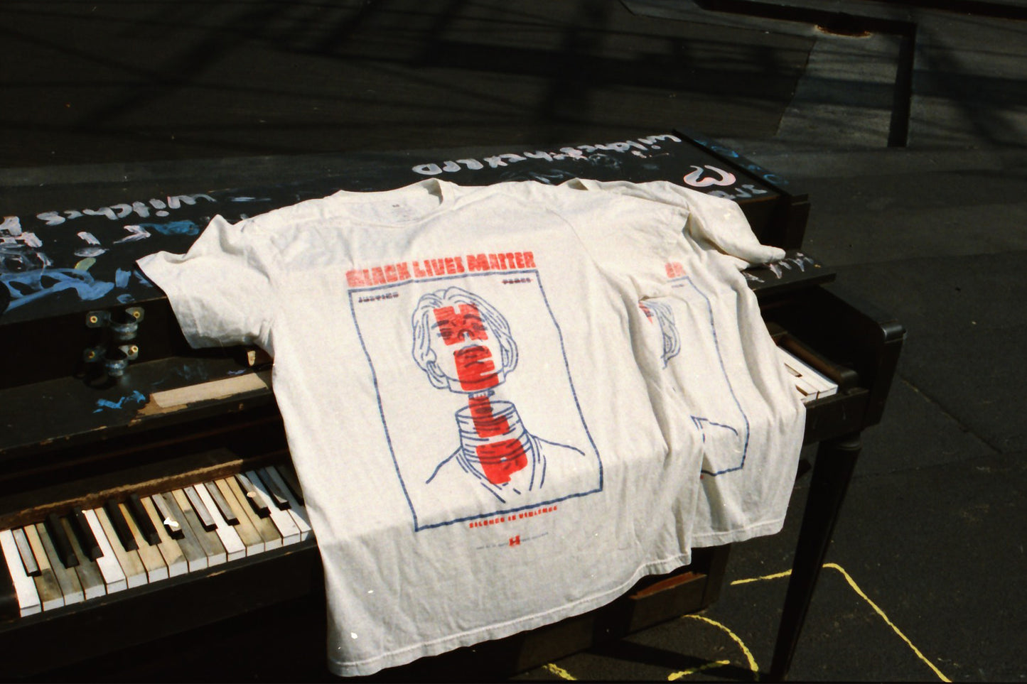 Urgent Assistance Tee - helpmfg